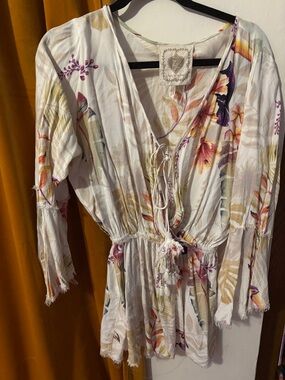 L&S Europe Boho Floral Tie-Front Tunic